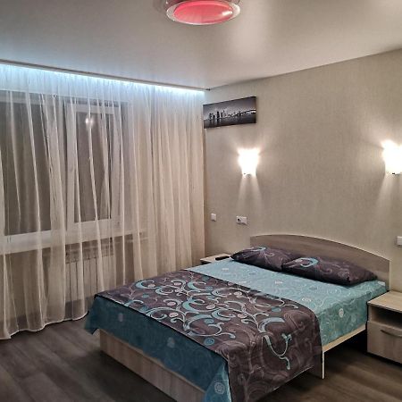 Zaporizhia Новая Квартира На Пр. Соборном Возле Зну מראה חיצוני תמונה